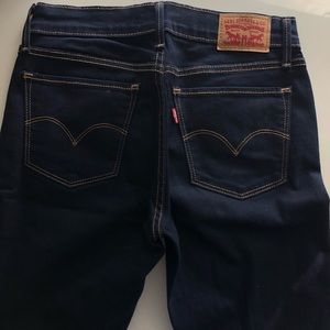 Levi’s skinny jeans